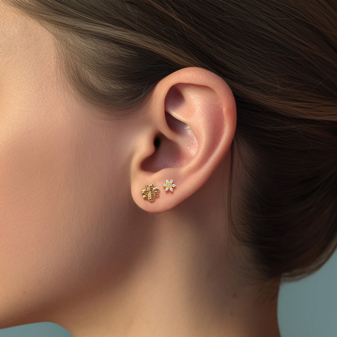 Daisy Flower Charm Stud Earrings