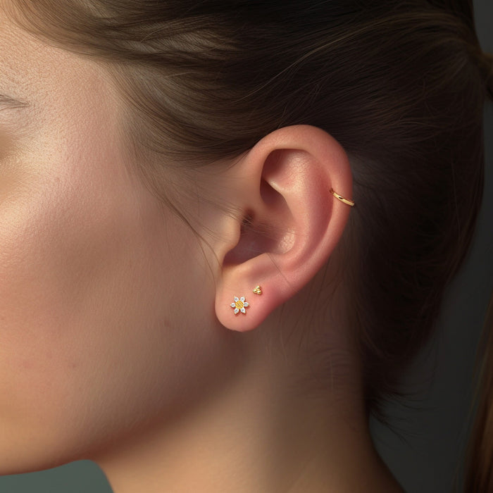 Daisy Flower Charm Stud Earrings