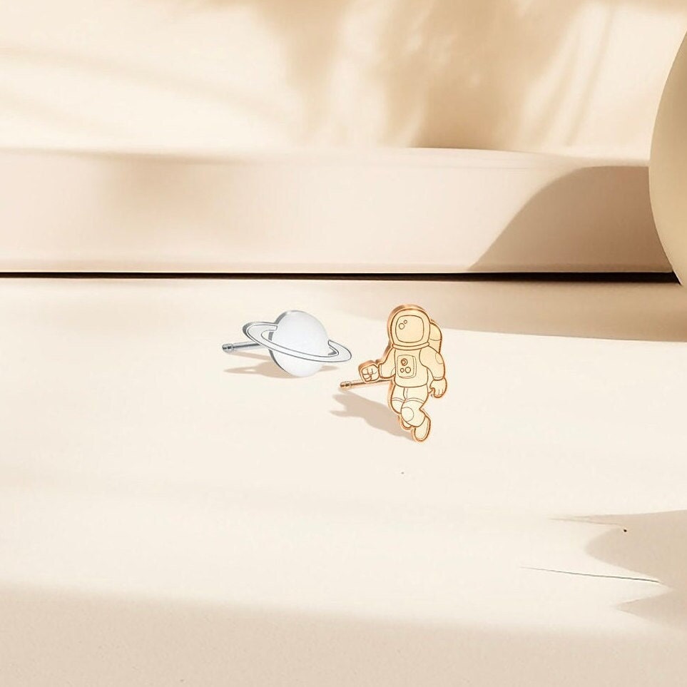 Astronaut Walking Stud Earrings
