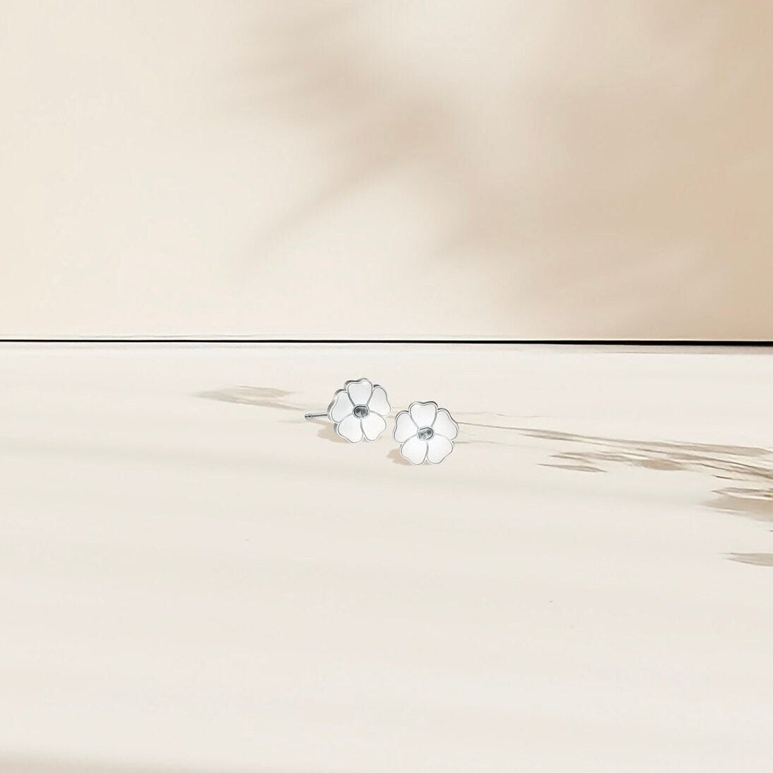 Poppy Earring Dainty