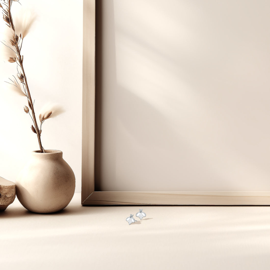 Bee Earrings Dainty