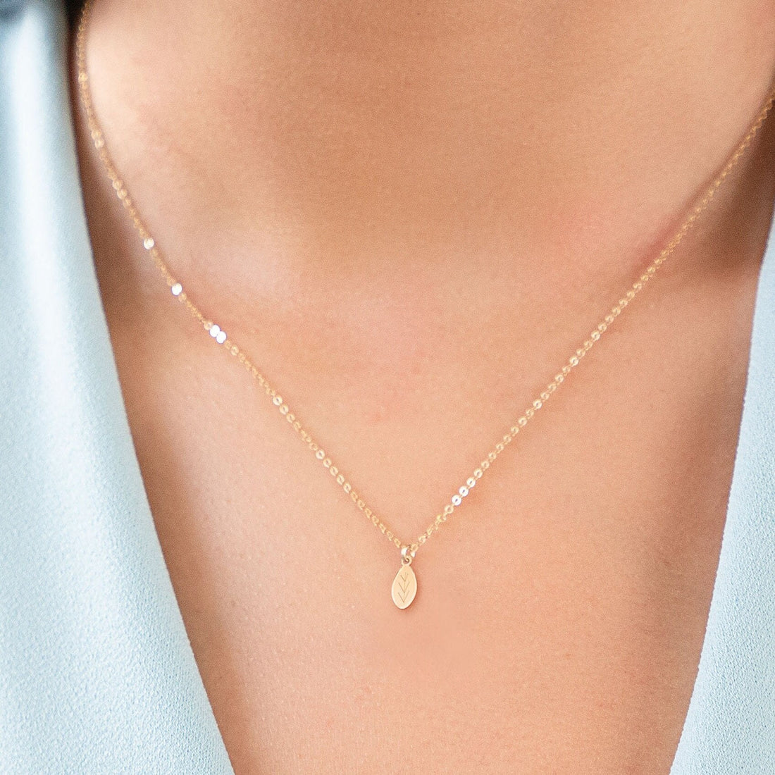 Leaf Necklace Gold