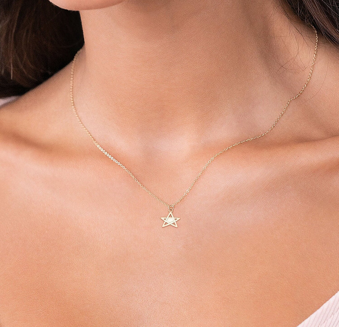 Star Pendant Necklace