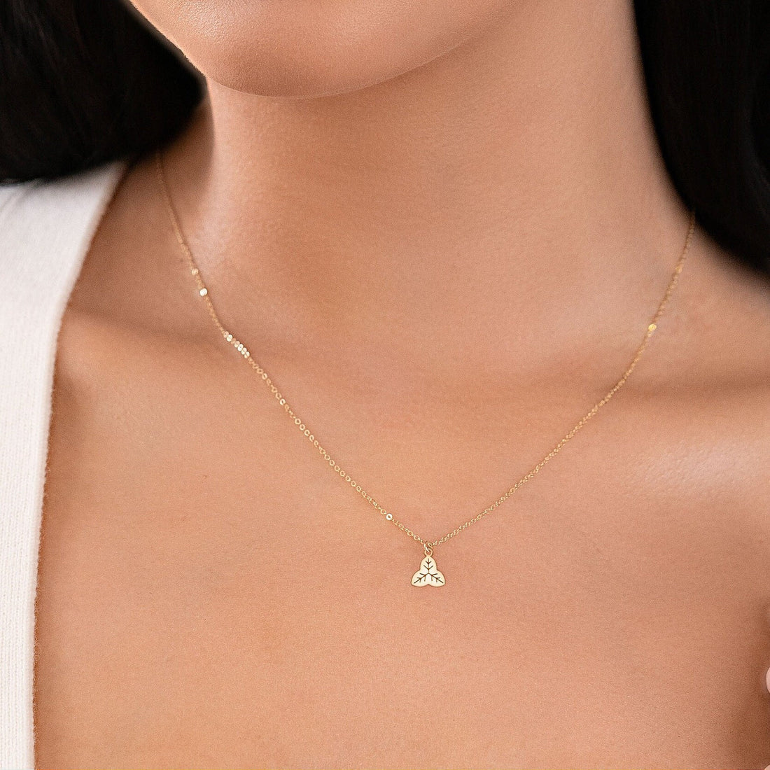 Clover Pendant Necklace