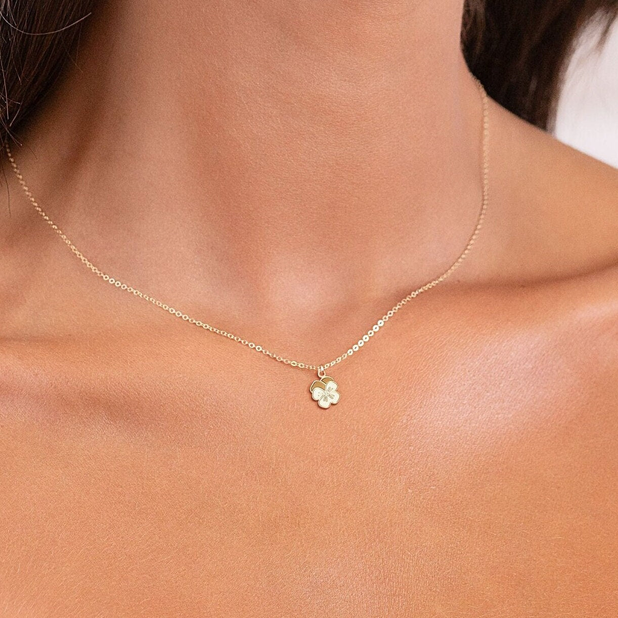 Pansy Flower Necklace