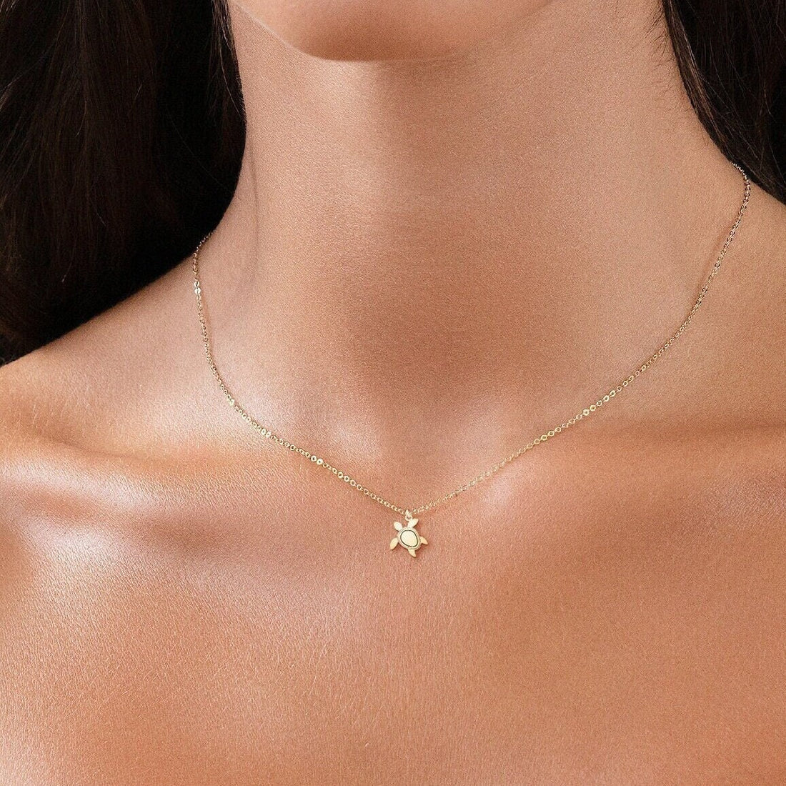 Sea Turtle Pendant Necklace