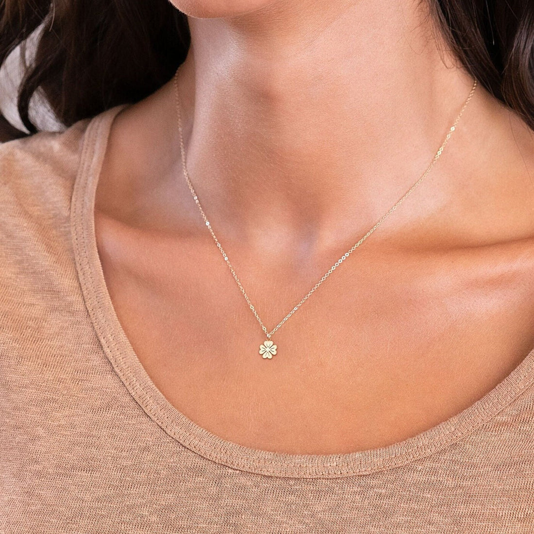 Clover Pendant Necklace