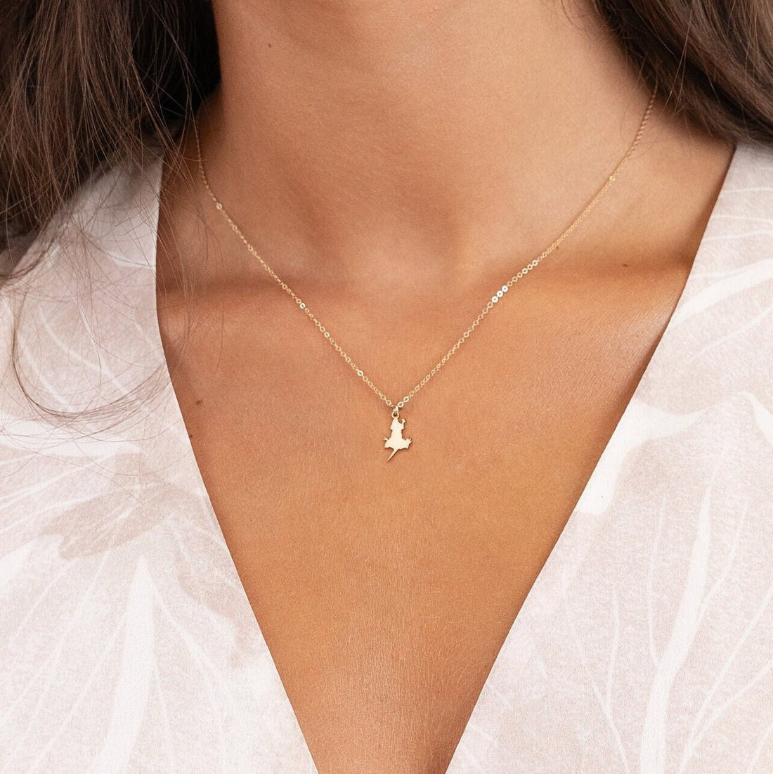 Chicago Rat Hole Necklace