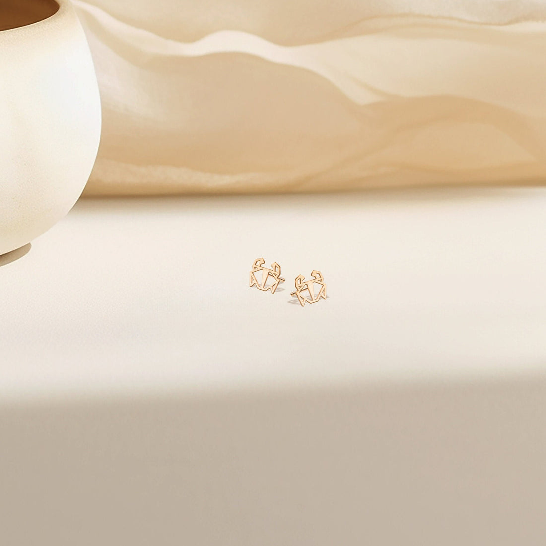 Crab Cutout Stud Earrings