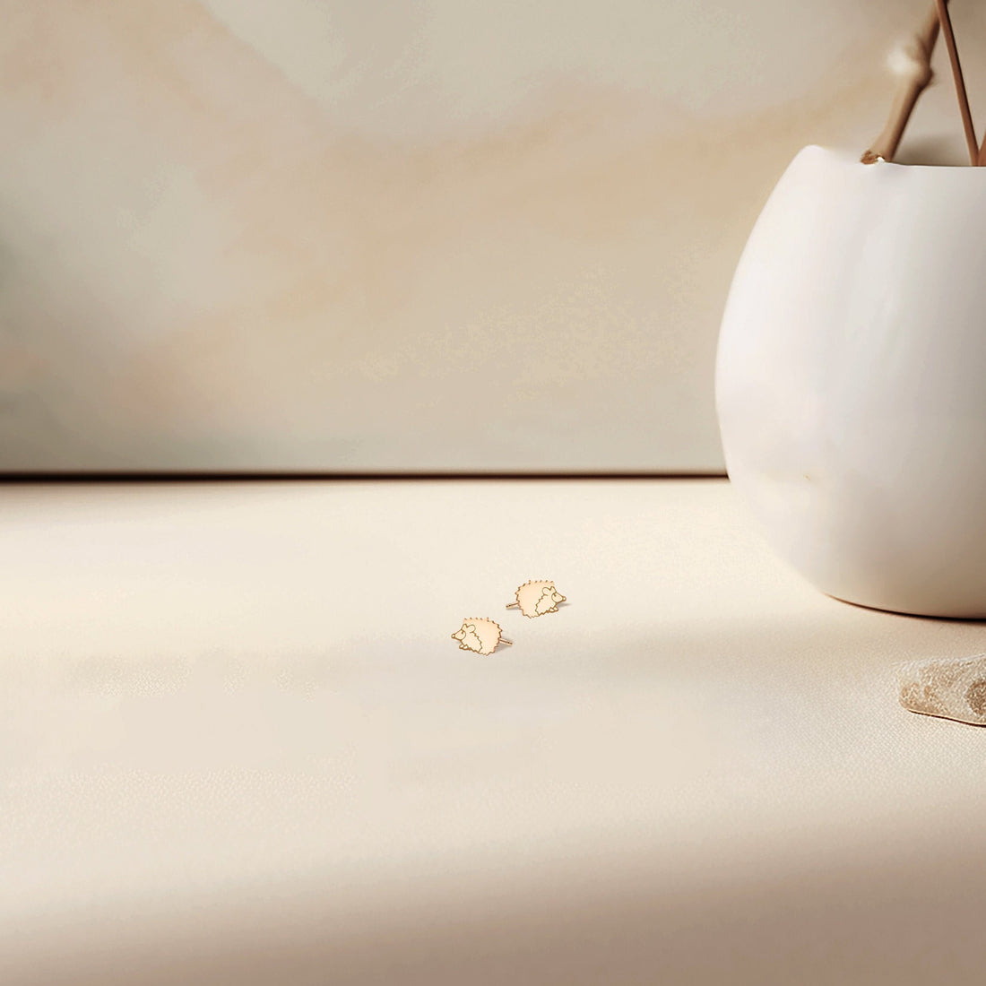 Hedgehog Studs 14k