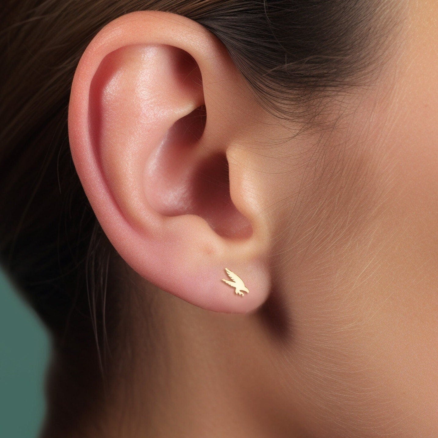 Hunting Eagle Stud Earrings