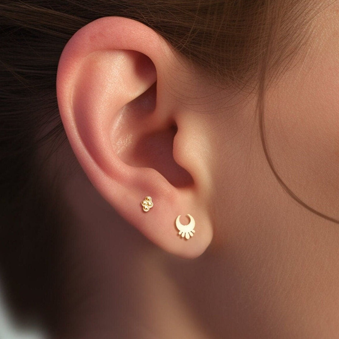 Crescent Moon Streak Stud Earrings