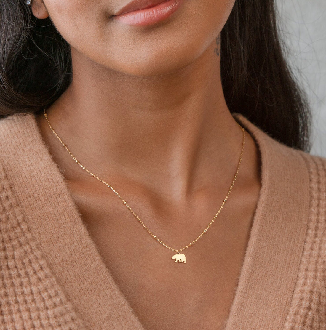 Mama Bear Pendant Beady Necklace