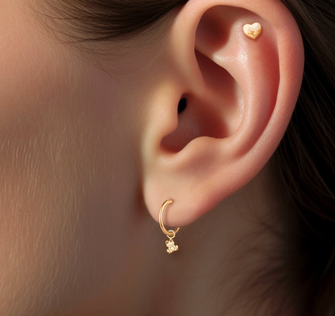Frog Sitting Drop Earrings