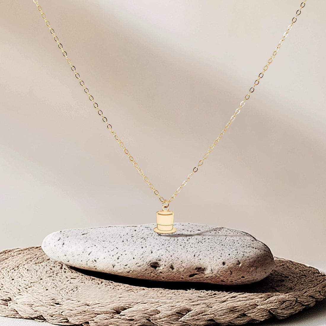Top Hat Pendant Necklace