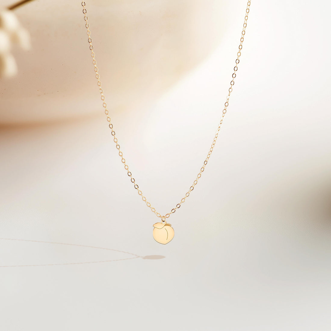 PEACH: pendant