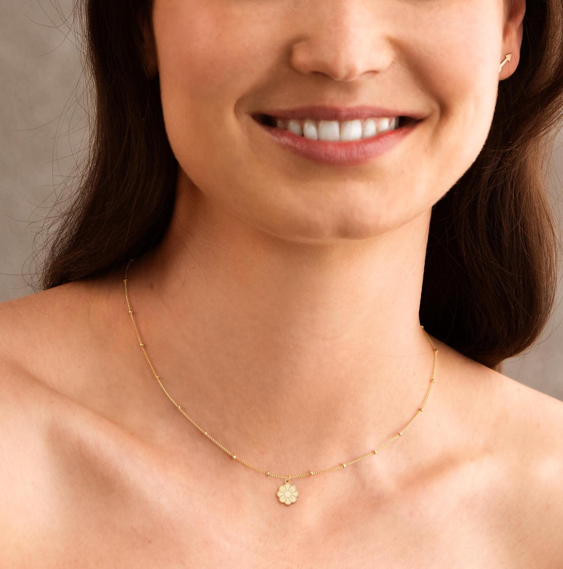 Daisy Flower Pendant Beady Necklace