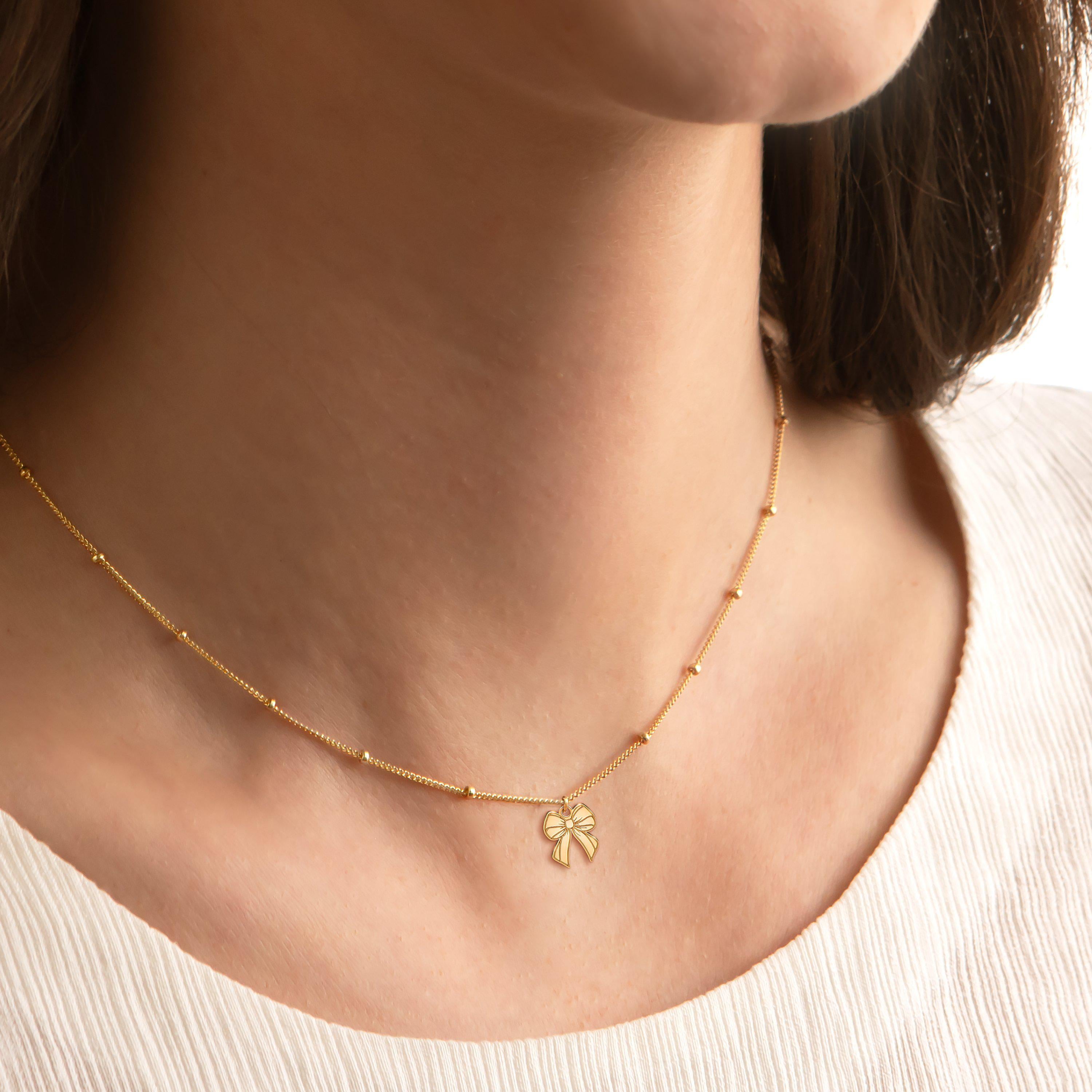 Bow Pendant Necklace
