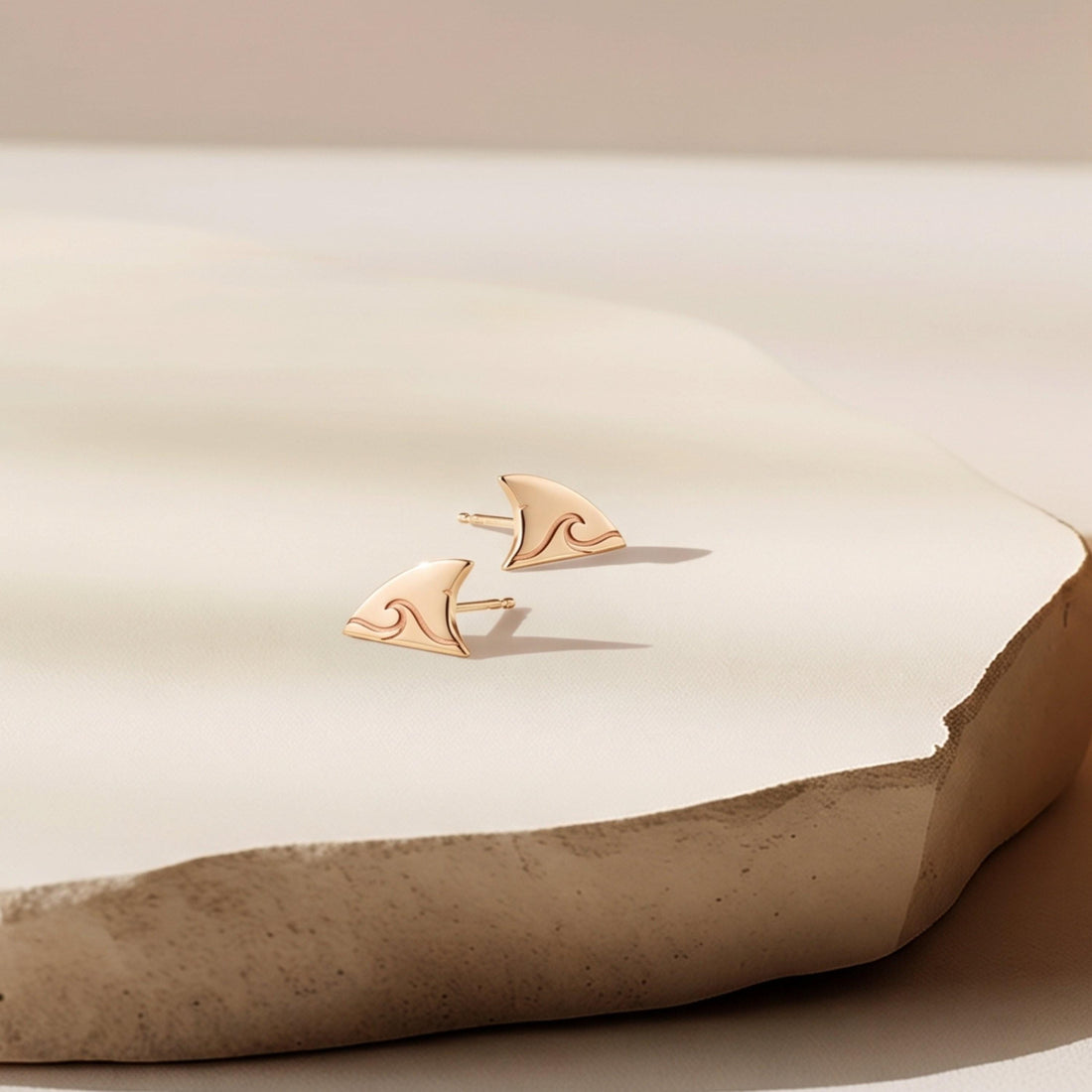 Shark Fin Wave Stud Earrings