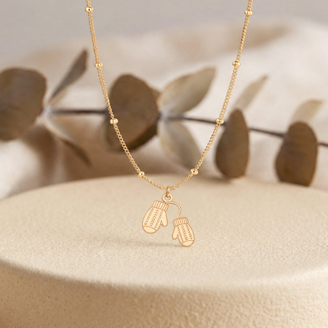 Mittens Charm Beady Necklace