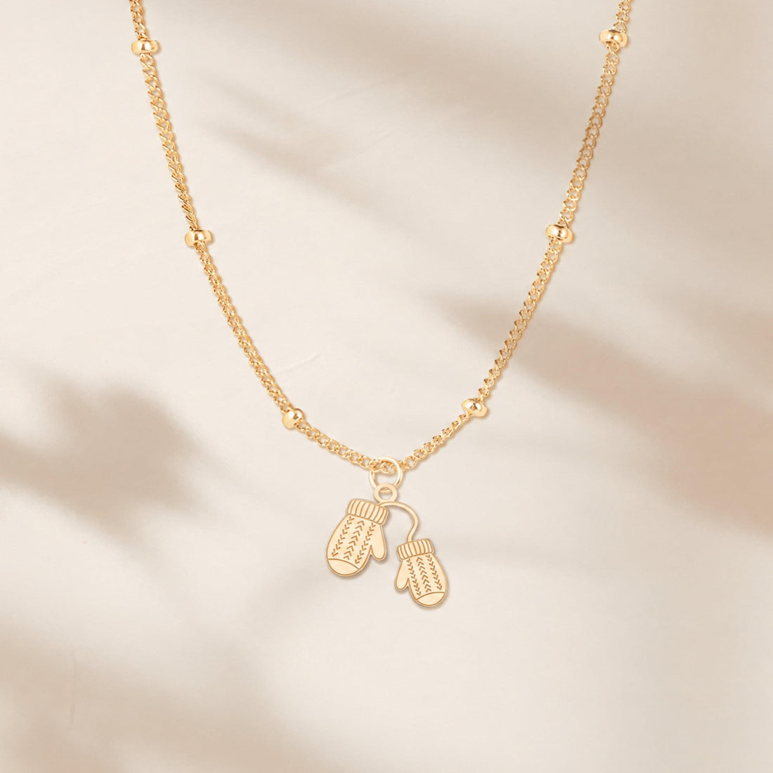 Mittens Charm Beady Necklace