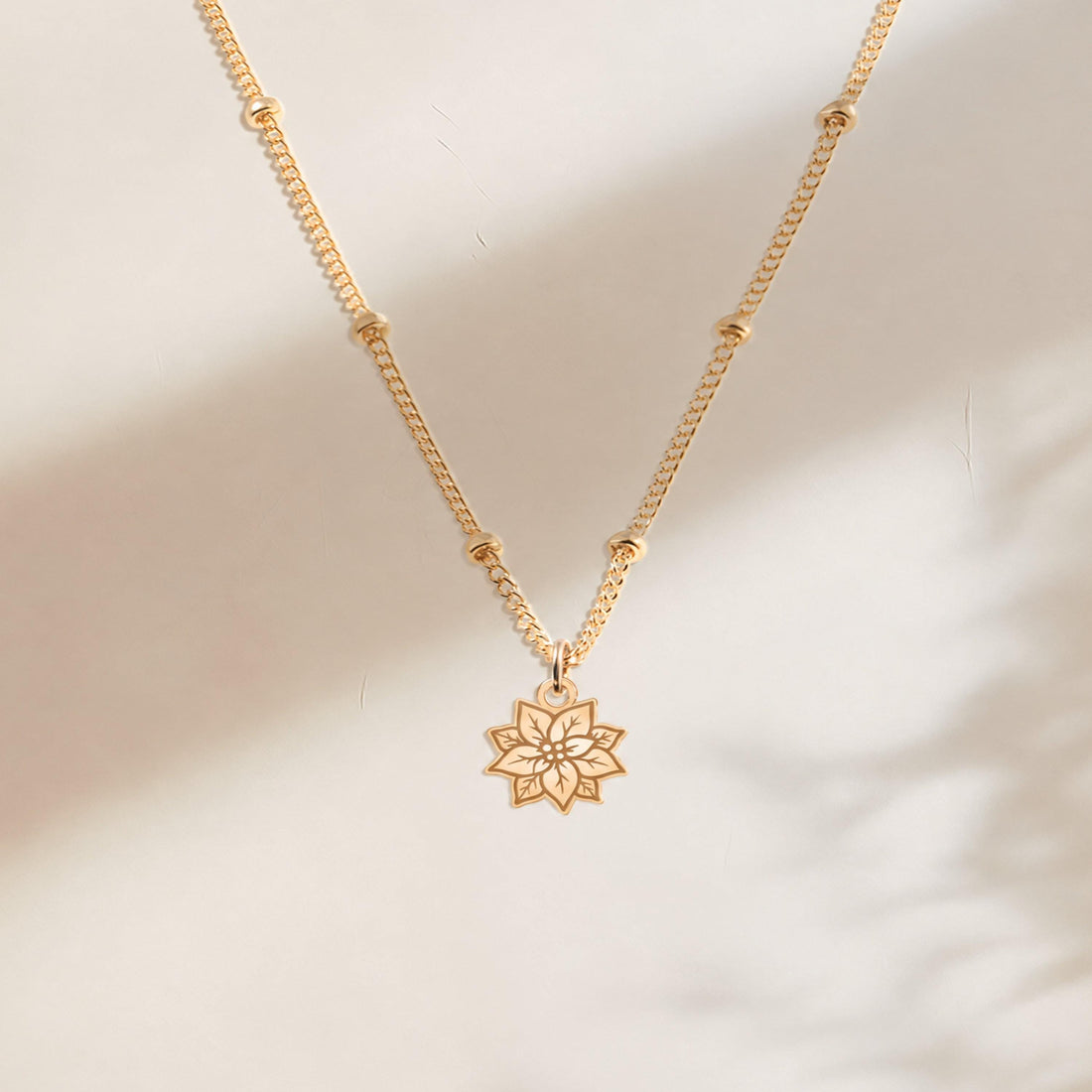 Poinsettia Charm Beady Necklace