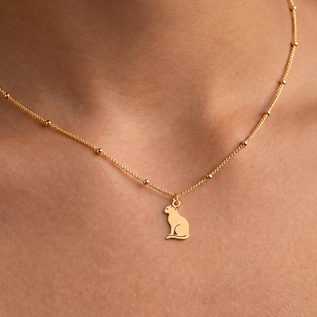 Seated Cat Charm Necklace