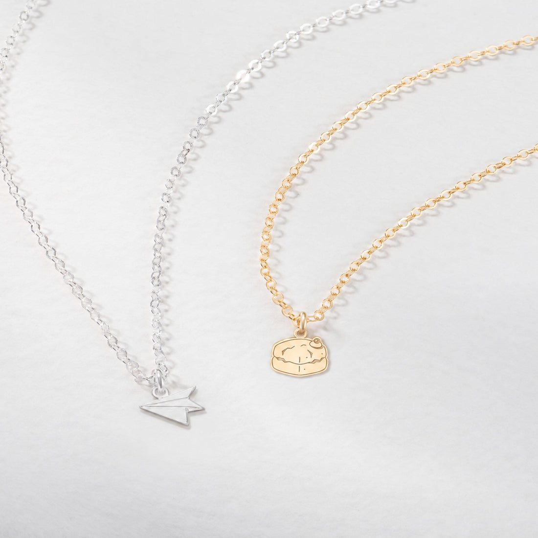 Round Scone Charm Necklace