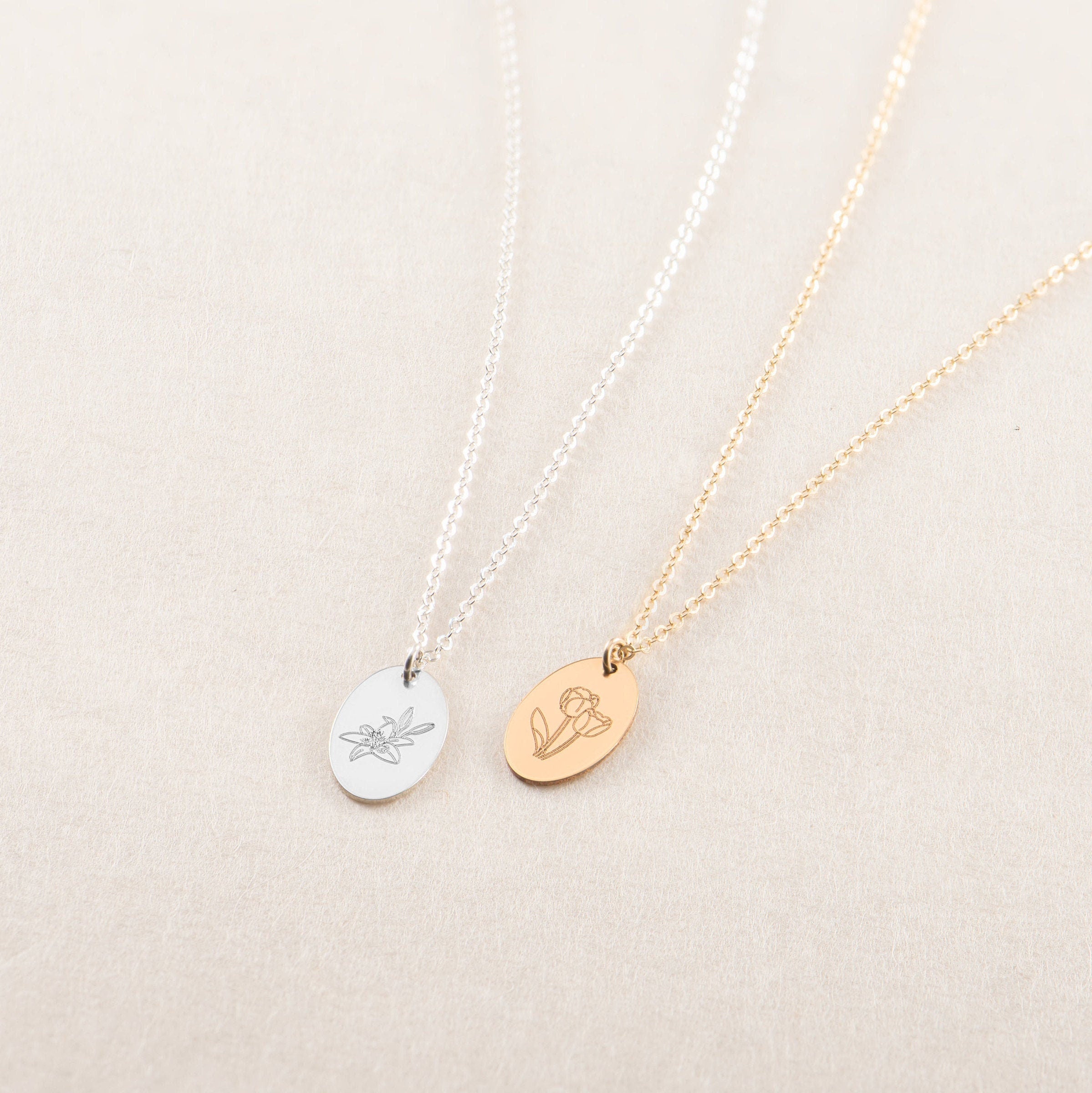 Flower Oval Pendant Necklace