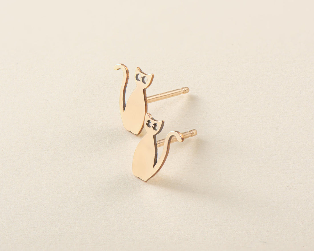 Cat Earring Gold