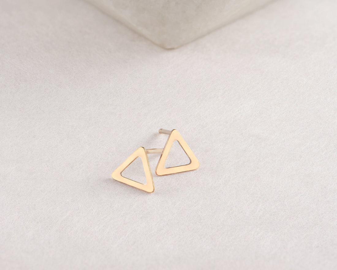 Triangle Earrings Gold