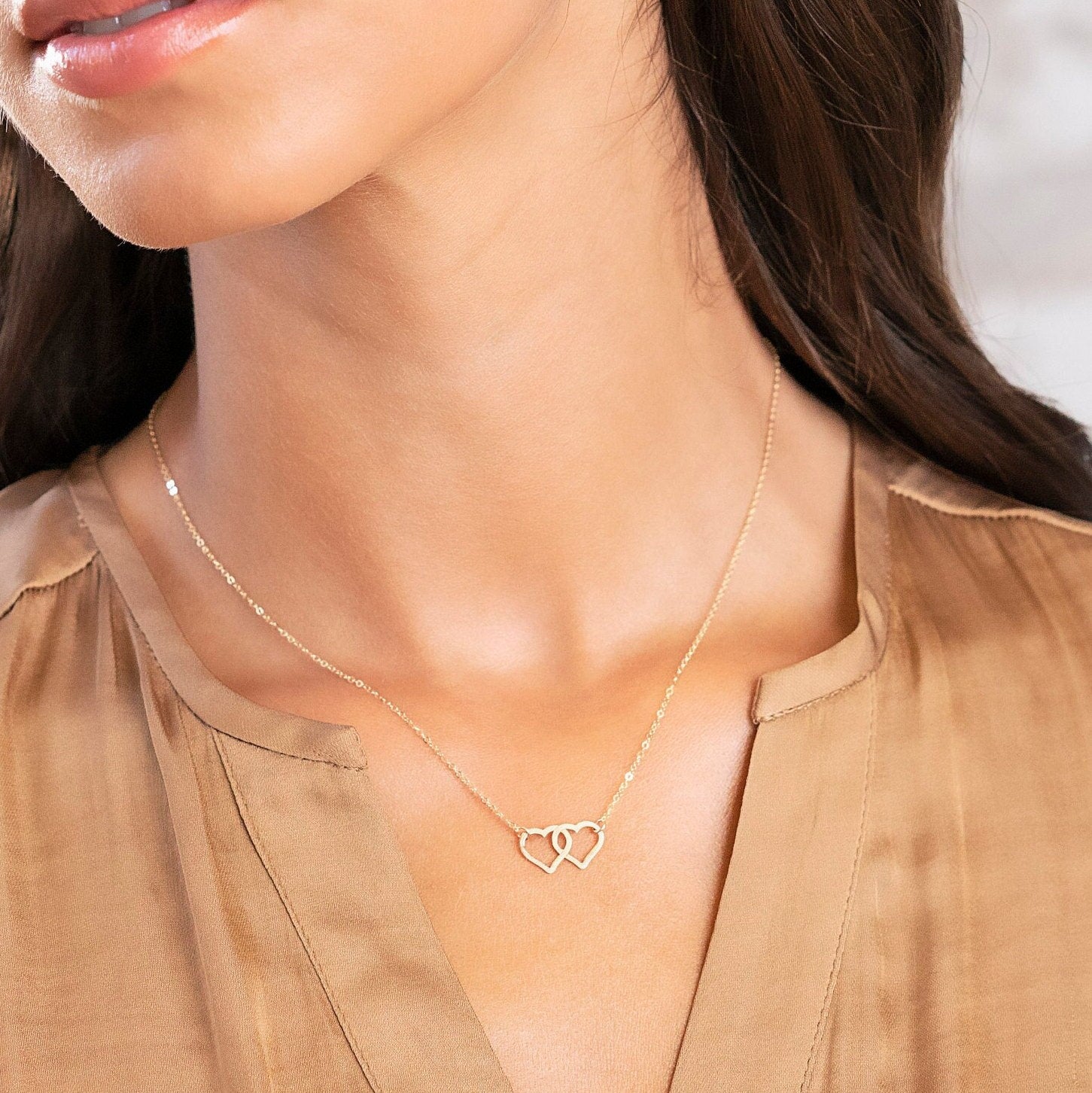 Interlocking Heart Pendant Necklace