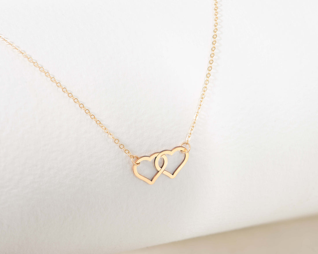 Interlocking Heart Pendant Necklace