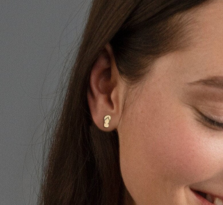 Flip-Flop Sandal Stud Earrings