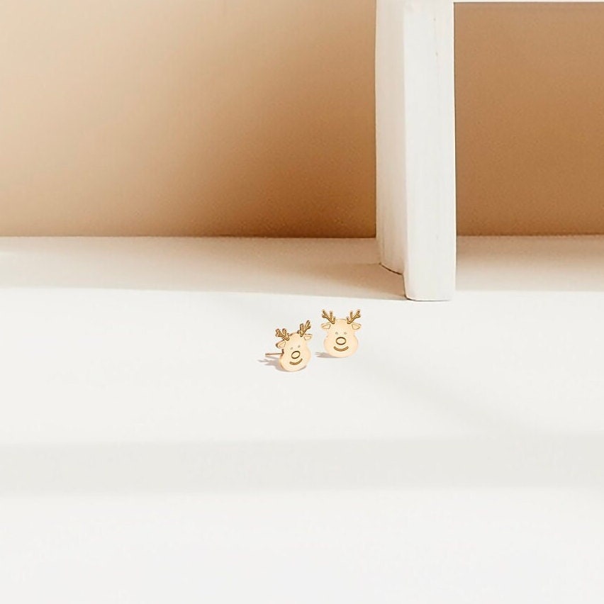 Reindeer Head Stud Earrings