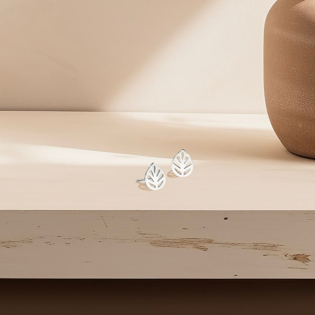 Teardrop Leaf Earring