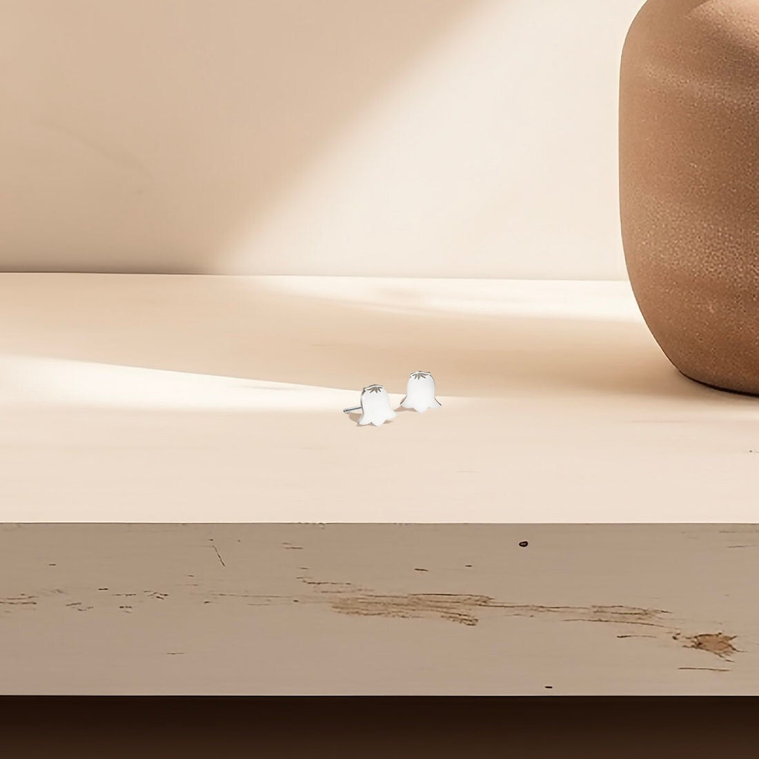 Drooping Flower Stud Earrings