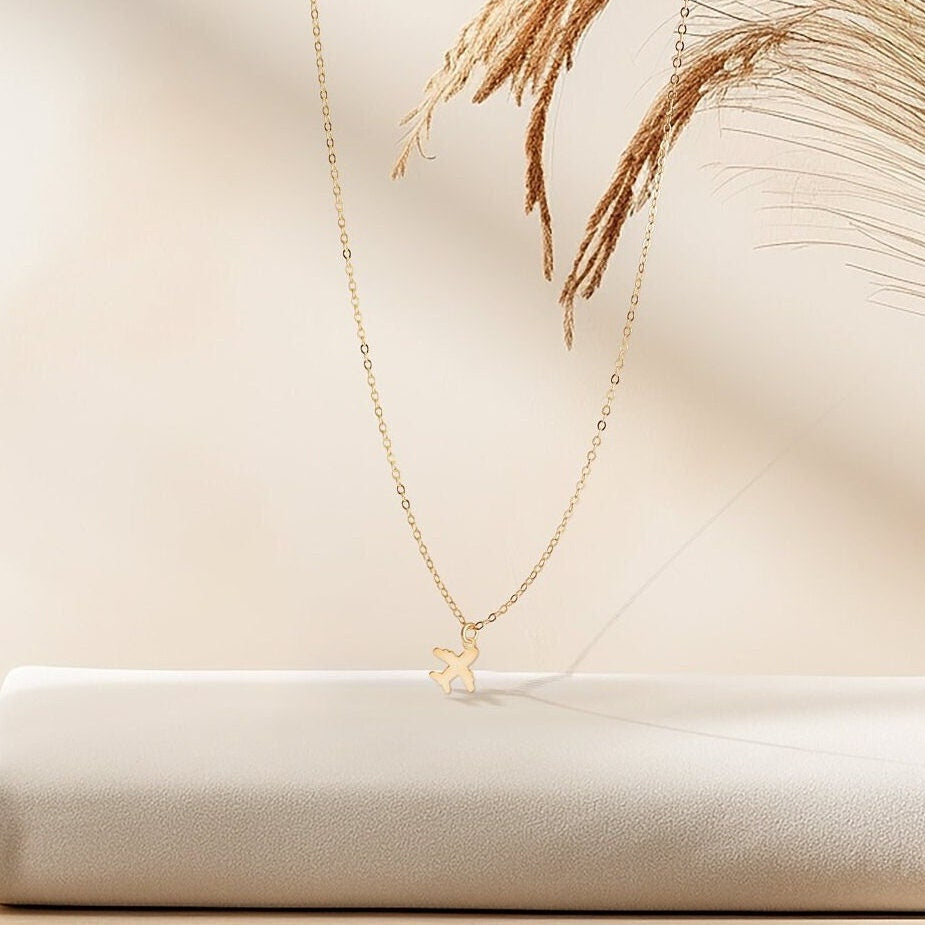 Airplane Pendant Cable Necklace