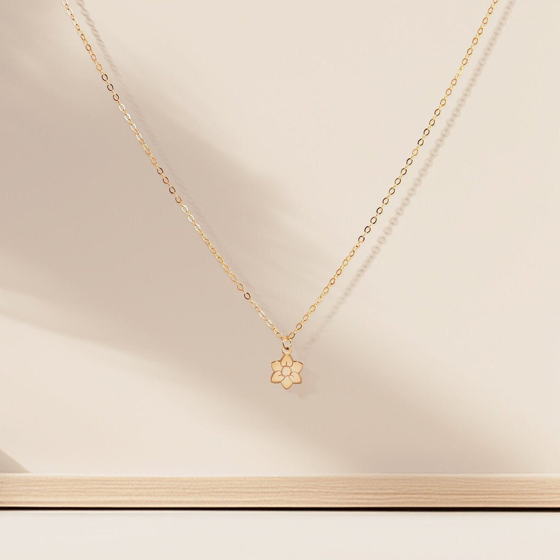 Daffodil Pendant Necklace