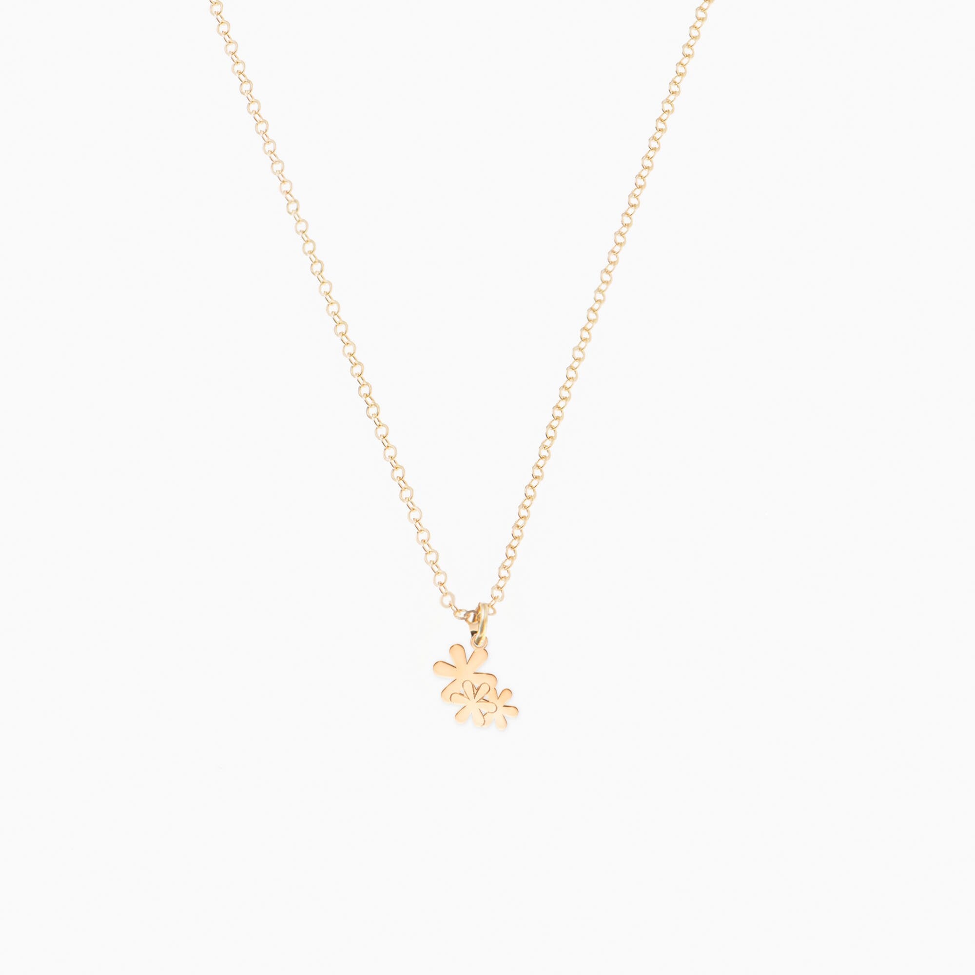 Daisy Pendant Necklace