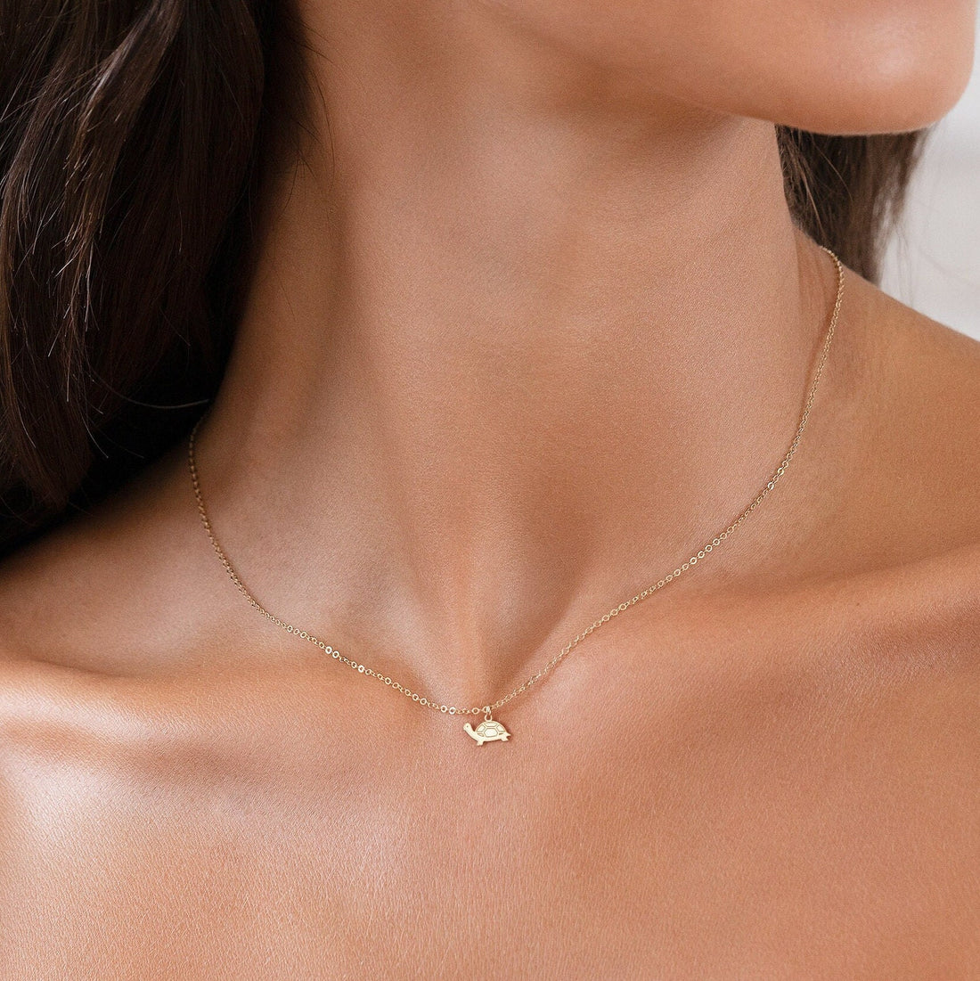 Tortoise Pendant Necklace