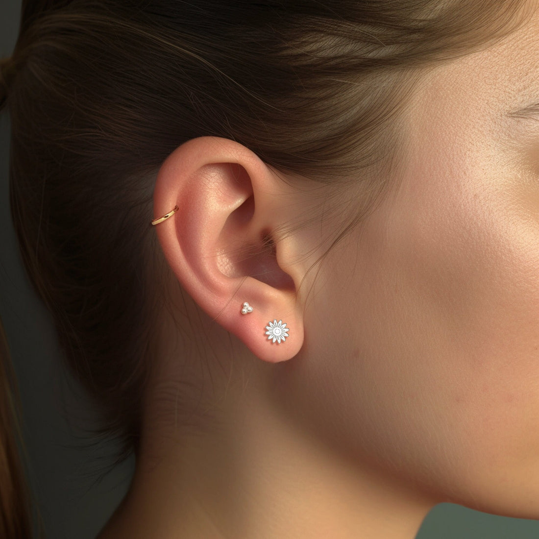 April Daisy Stud Earrings