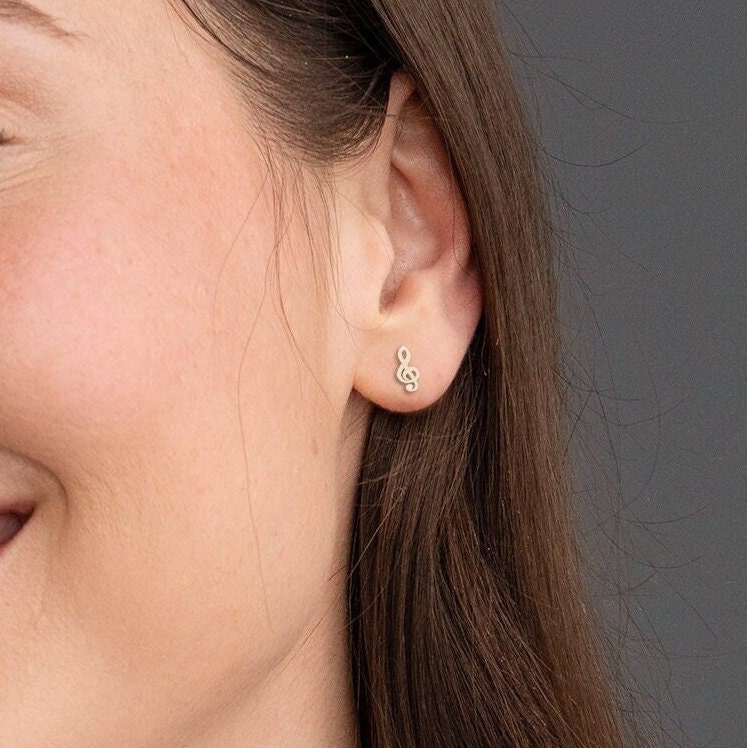 Treble Clef Earring