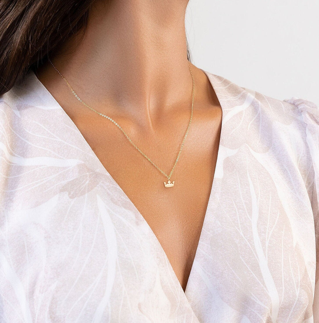 Crown Pendant Necklace