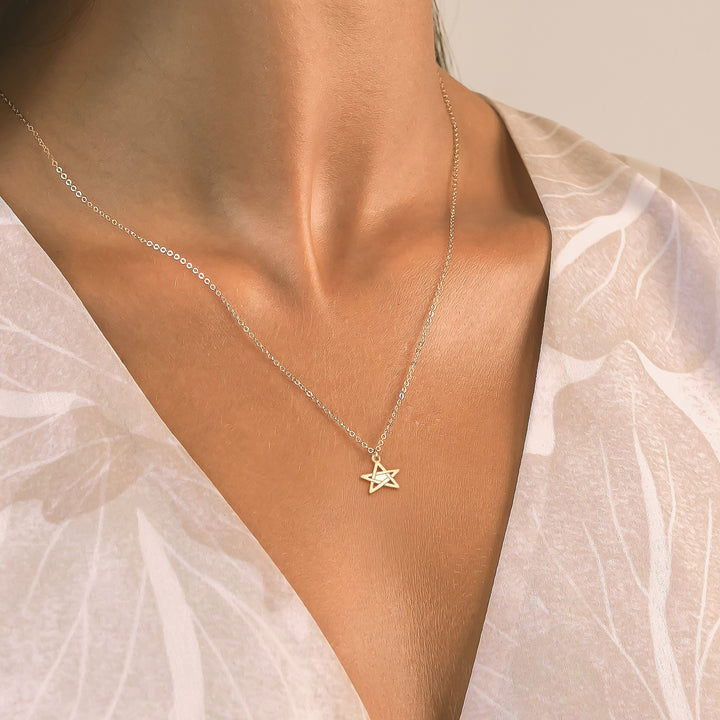 Dainty Star Necklace