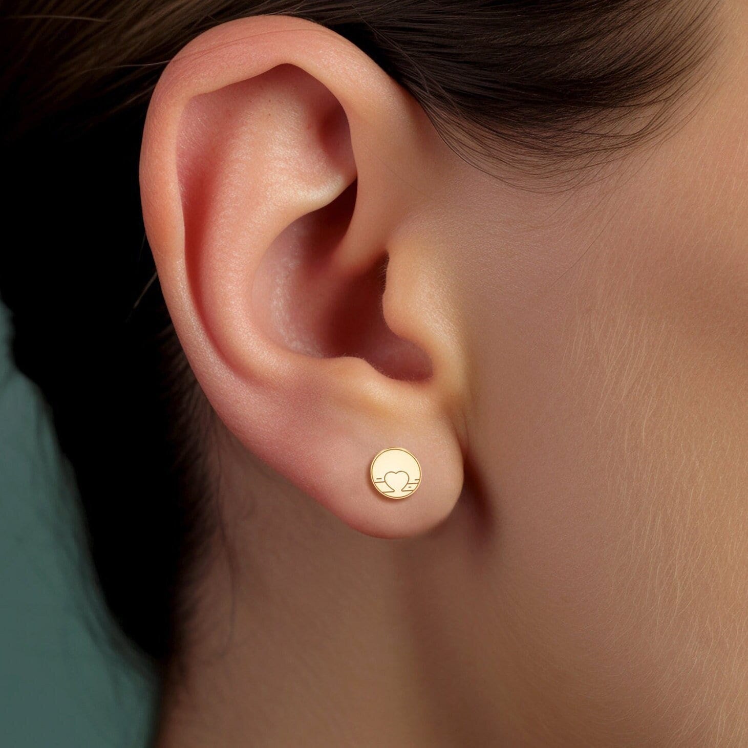 Heart Disc Stud Earrings