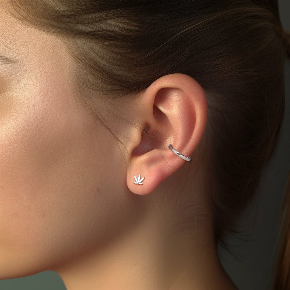Hemp leaf earrings