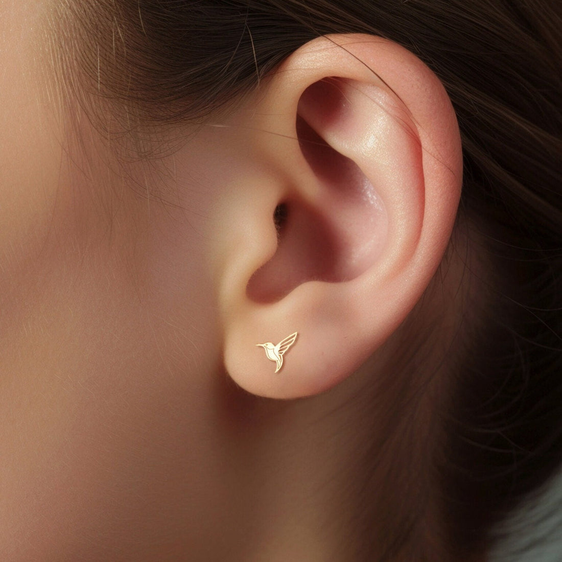 Hummingbird Elegant Stud Earrings