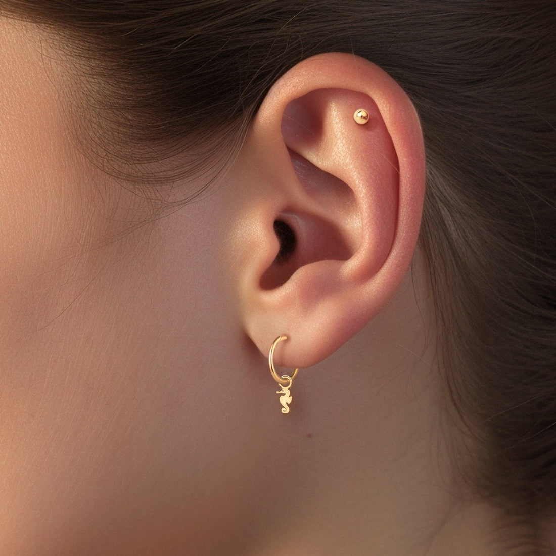 Enchanting Seahorse Charm