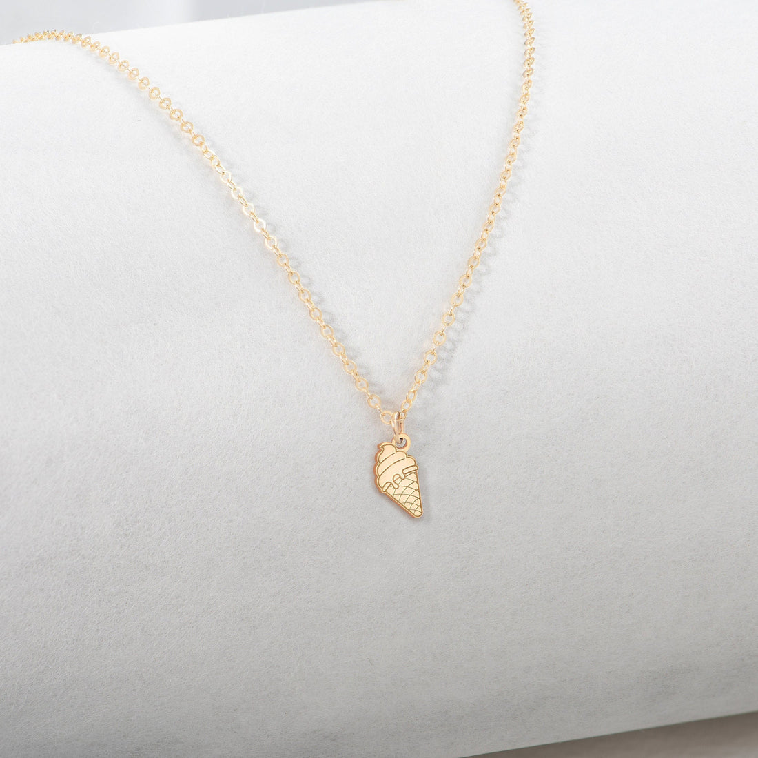 Ice-cream Necklace 14k